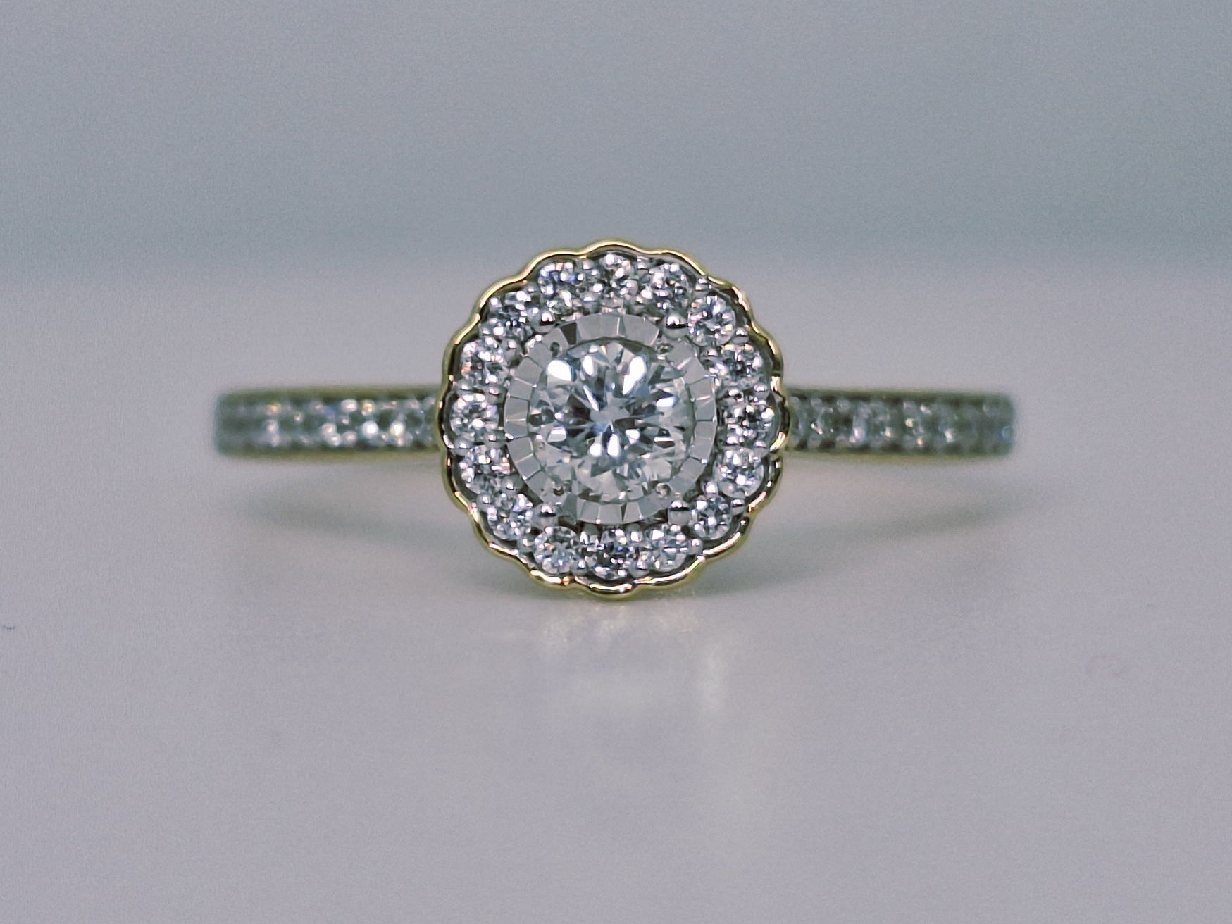 9ct gold ring