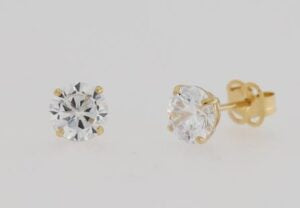 9ct yellow gold 5mm round cubic zirconia claw set studs.